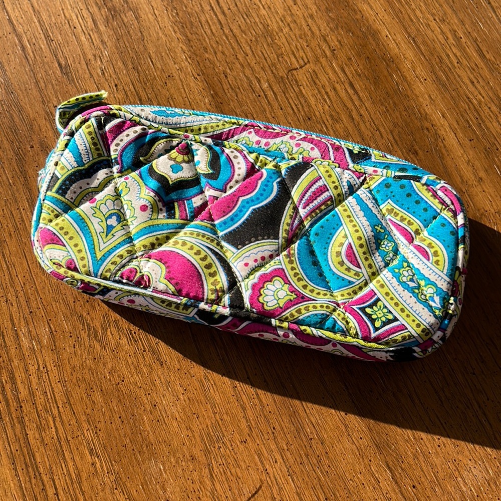 Vera Bradley silk paisley quilted clutch zipper pouch